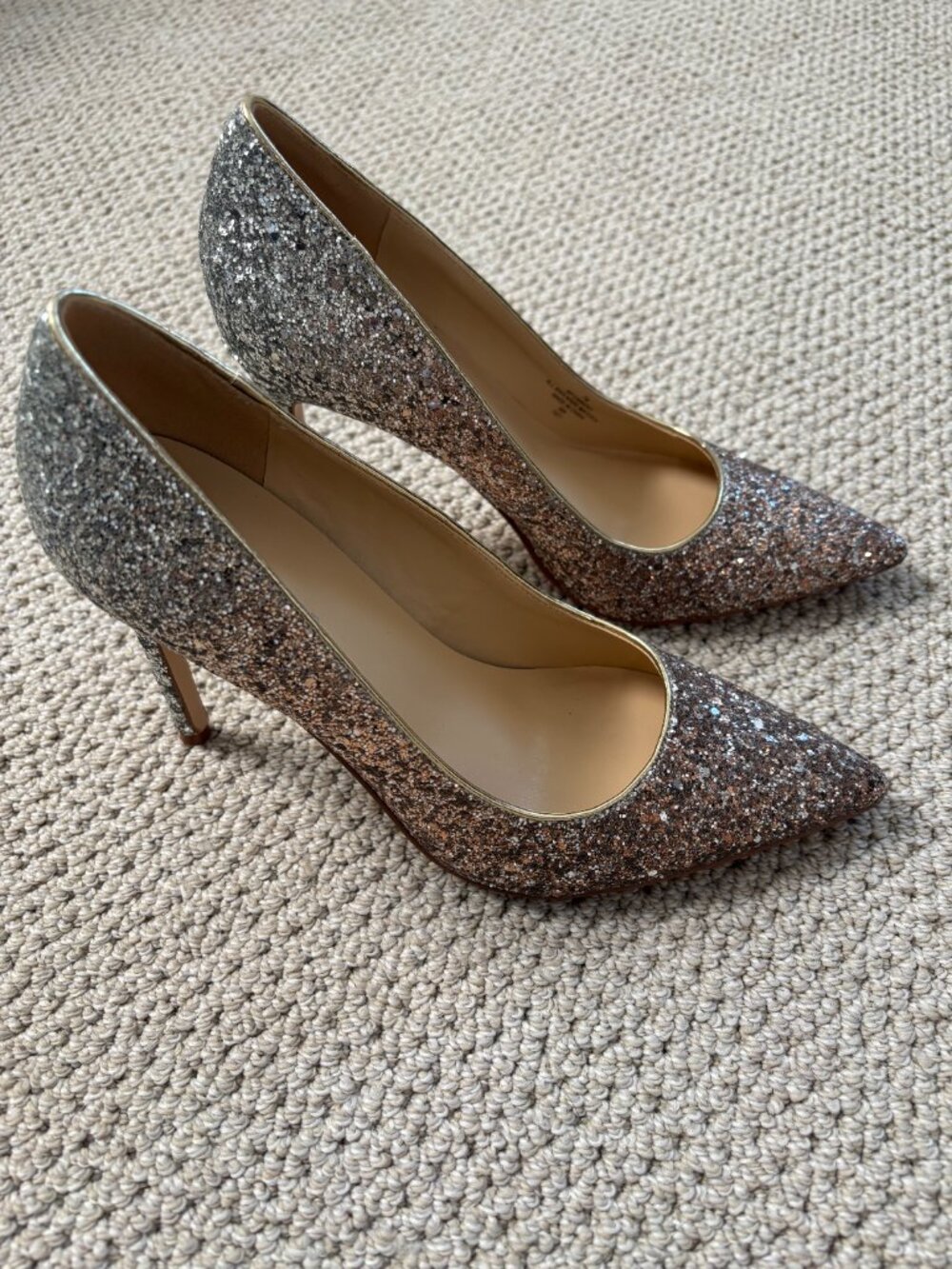 Marc Fisher Garicky pointed-toe Pumps, Pink/Silver Ombre Design, Size 7 - Picture 2 of 12